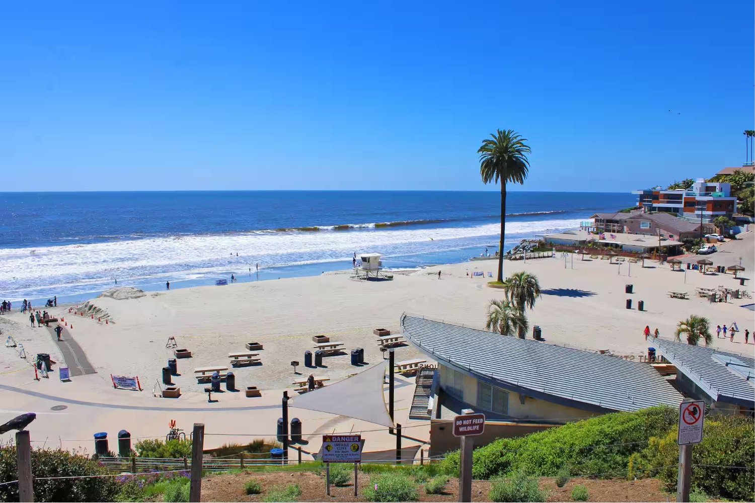 Enjoy sunny days with the family at Moonlight State Beach in Encinitas.